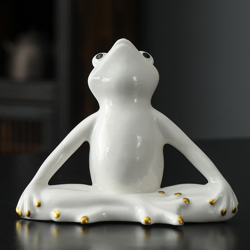 Medytująca ceramiczna figurka żaby zen