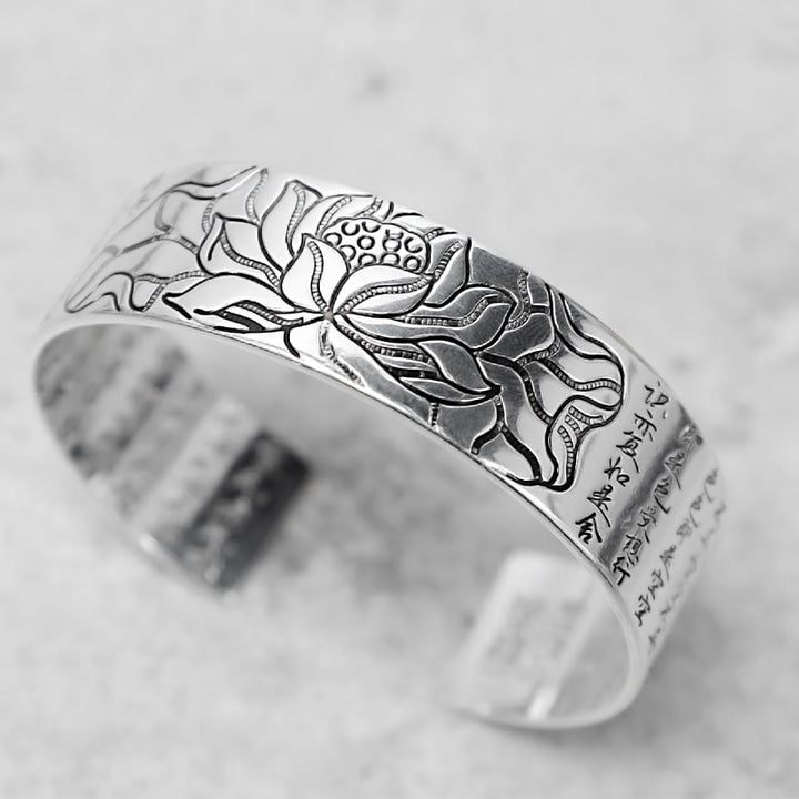 Bransoletka szczęścia z Buddha Stones z lotosu i białej miedzi