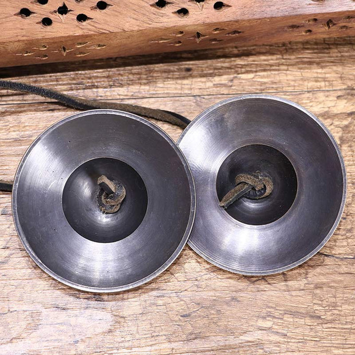 Buddha Stones Tybetański Dzwon Tingsha Miedziana Dekoracja Szczęścia Z Torbą