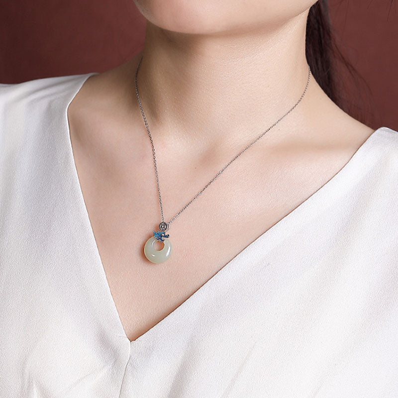 Buddha Stones 925 Srebro Sterlingowe Pozłacane Złoto Rok Smoka Hetian Jade Klamra Pokoju Miedziana Moneta Obfitość Naszyjnik Wisiorek