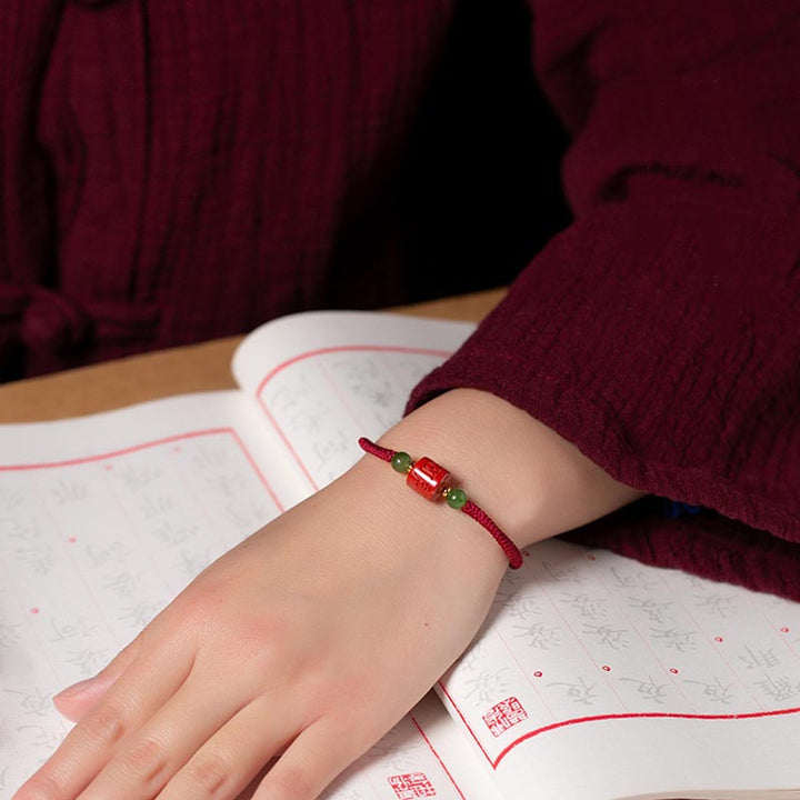 Buddha Stones Tybetańskie Cynober Om Mani Padme Hum Grawerowane Błogosławieństwo Bransoletka z Plecionej Linii