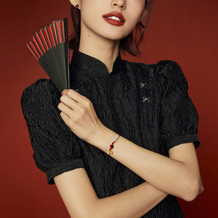 Buddha Stones Fu Charakter Jade Cynober 24K Pozłacana Bransoletka Szczęścia Czerwony Sznurek