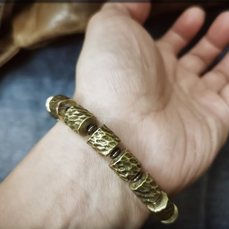 Bransoletka szczęścia z motywem krateru meteorytu z miedzi i Buddha Stones