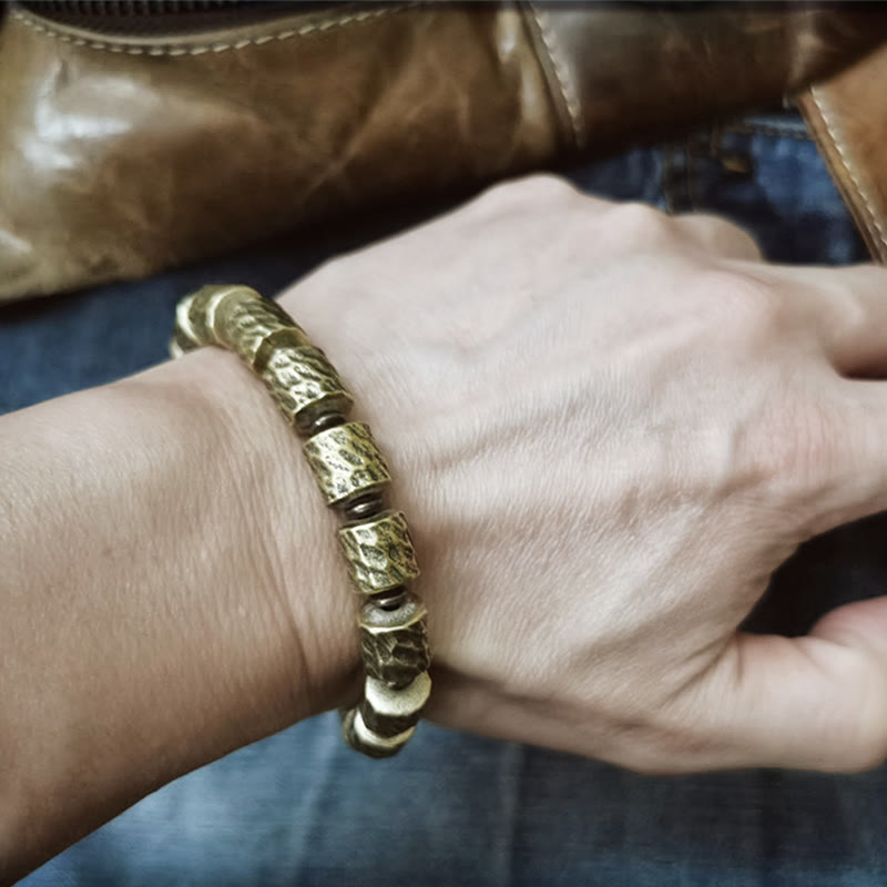 Bransoletka szczęścia z motywem krateru meteorytu z miedzi i Buddha Stones