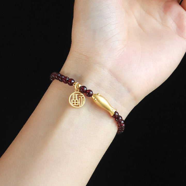 Bransoletka oczyszczająca z Buddha Stones , granatu, srebra próby 925, ryby Fu