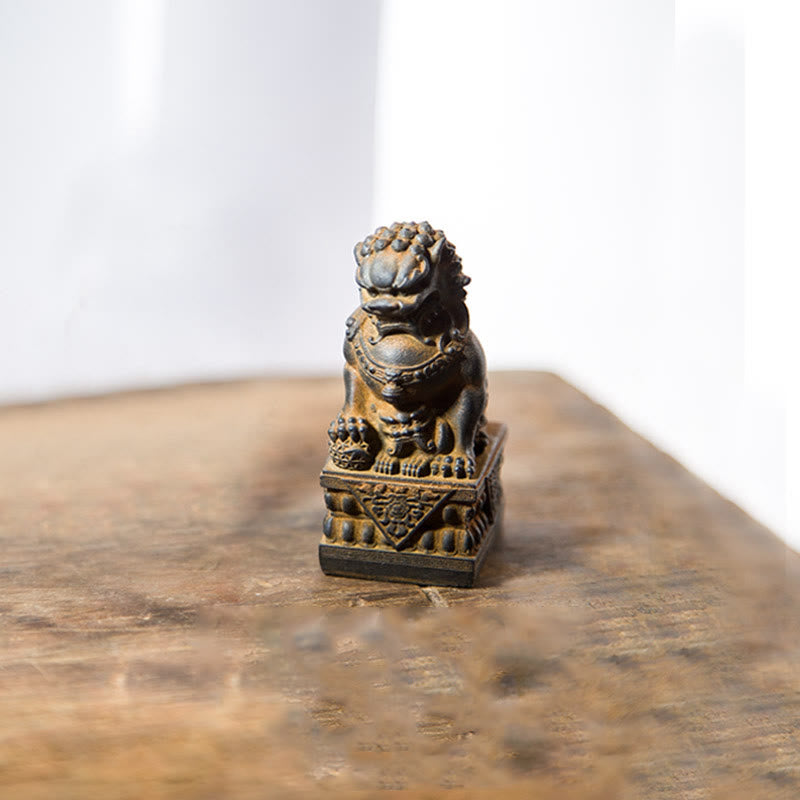 Buddha Stones Ręcznie robione Lwy Fu Foo Psy Żelazo Proszek Rdza Odlew Żywicy Statua Odpędzająca Zło Ochrona Dekoracja Domu