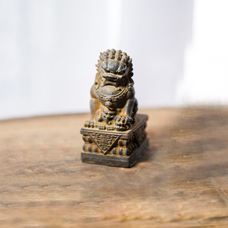 Buddha Stones Ręcznie robione Lwy Fu Foo Psy Żelazo Proszek Rdza Odlew Żywicy Statua Odpędzająca Zło Ochrona Dekoracja Domu