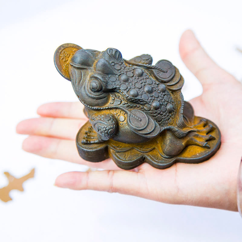 Buddha Stones Ręcznie Feng Shui Żaba Ropucha Miedziane Monety Proszek Żelaza Rdza Odlew Żywicy Statua Dekoracja Domu