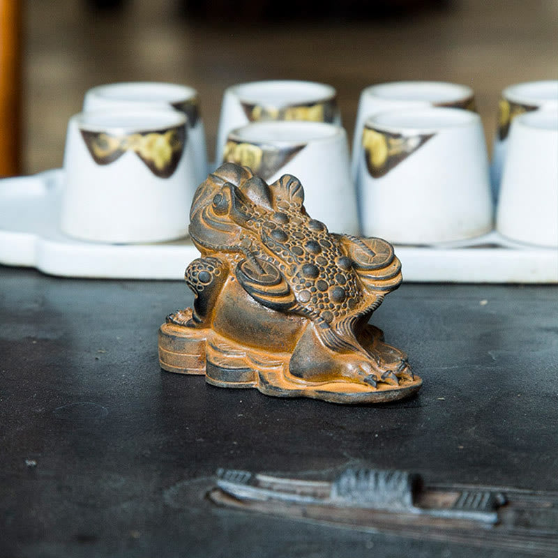 Buddha Stones Ręcznie Feng Shui Żaba Ropucha Miedziane Monety Proszek Żelaza Rdza Odlew Żywicy Statua Dekoracja Domu