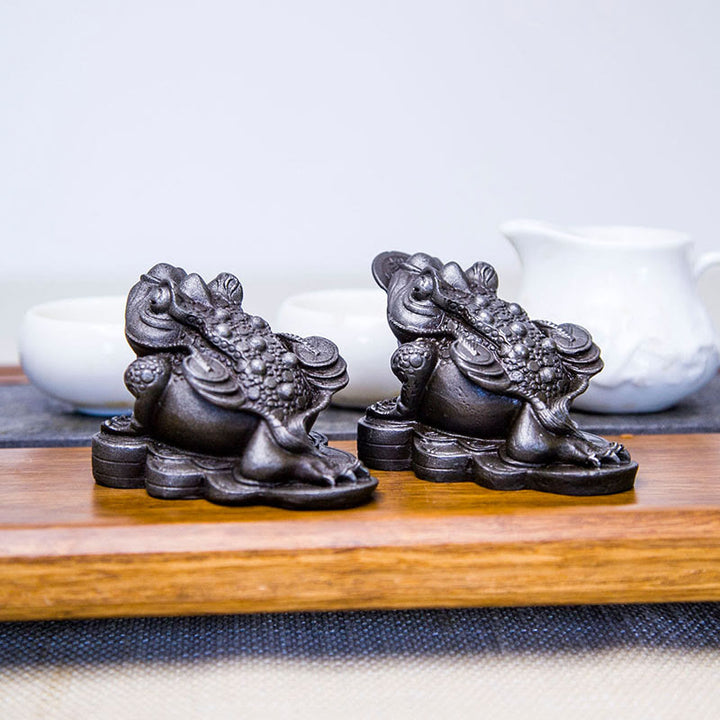 Buddha Stones Ręcznie Feng Shui Żaba Ropucha Miedziane Monety Proszek Żelaza Rdza Odlew Żywicy Statua Dekoracja Domu