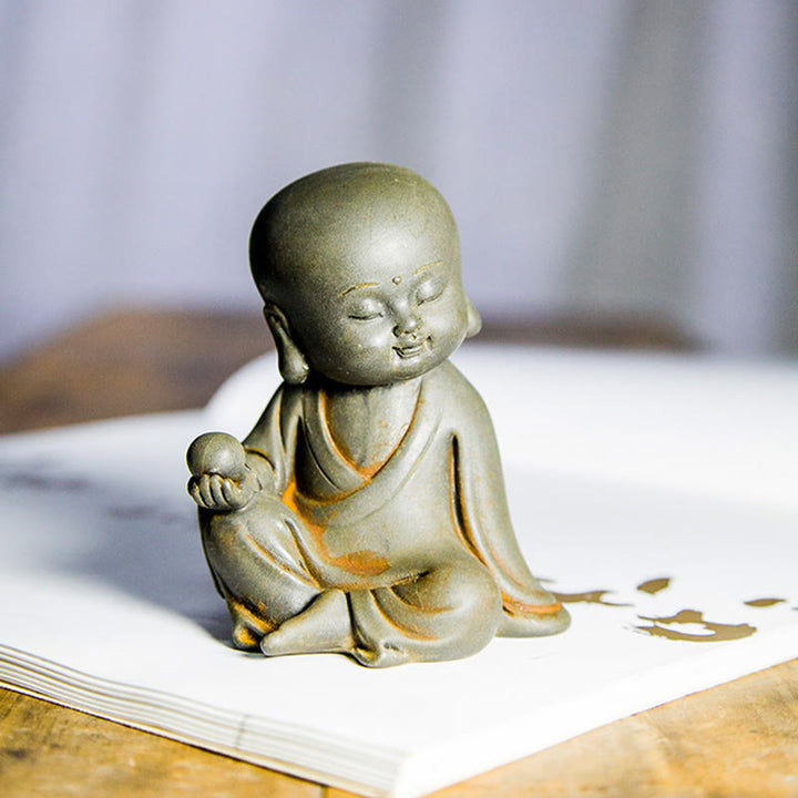 Buddha Stones ręcznie Ksitigarbha Kwan Yin Guanyin Avalokitesvara Tathagata proszek żelaza rdza obsada posąg z żywicy dekoracja wnętrz