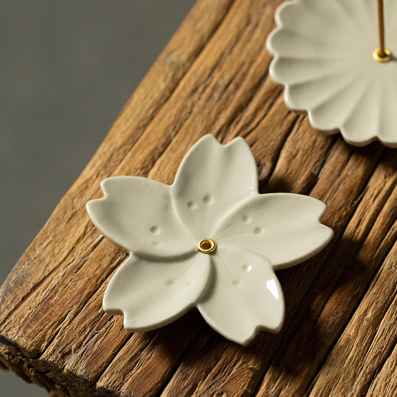 Buddha Stones Lotos Kwiat Wiśni Kwiat Śliwy Chryzantema Uzdrawiająca Ceramiczna Kadzielnica Dekoracja