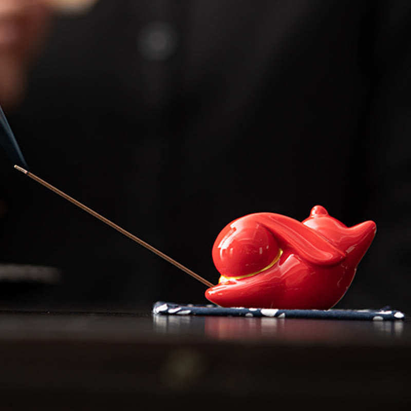 Buddha Stones Latający Królik Bambusowa Mata Uzdrawiająca Ceramiczna Kadzielnica Dekoracja Biurka