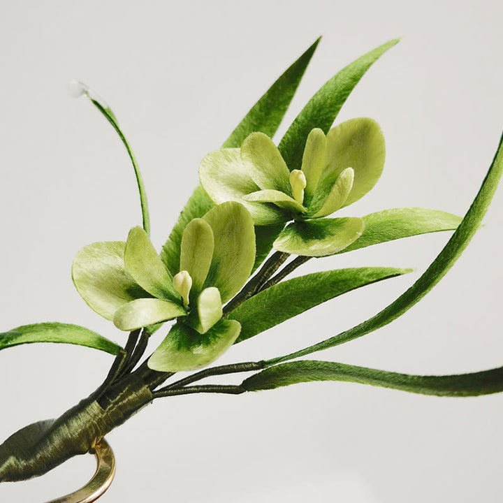 Buddha Stones Ręcznie Robione Aksamitne Kwiaty Morwy Jedwabne Zielone Kwiaty Liście Broszka Spinka Do Włosów