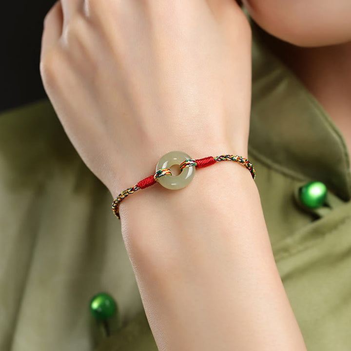 Bransoletka Buddha Stones z ręcznie robioną klamrą Peace Buckle z jadeitu Prosperity w kolorze sznurka