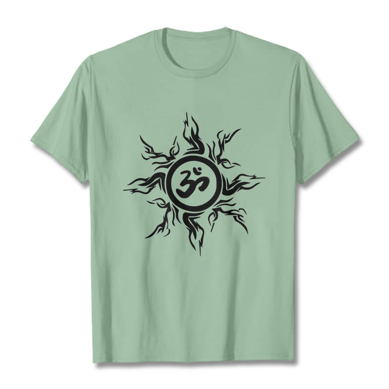 Wzór słonecznych Buddha Stones otaczający symbol Om Wzór bawełniany T-shirt - PaleGreen - 2XL - image 15