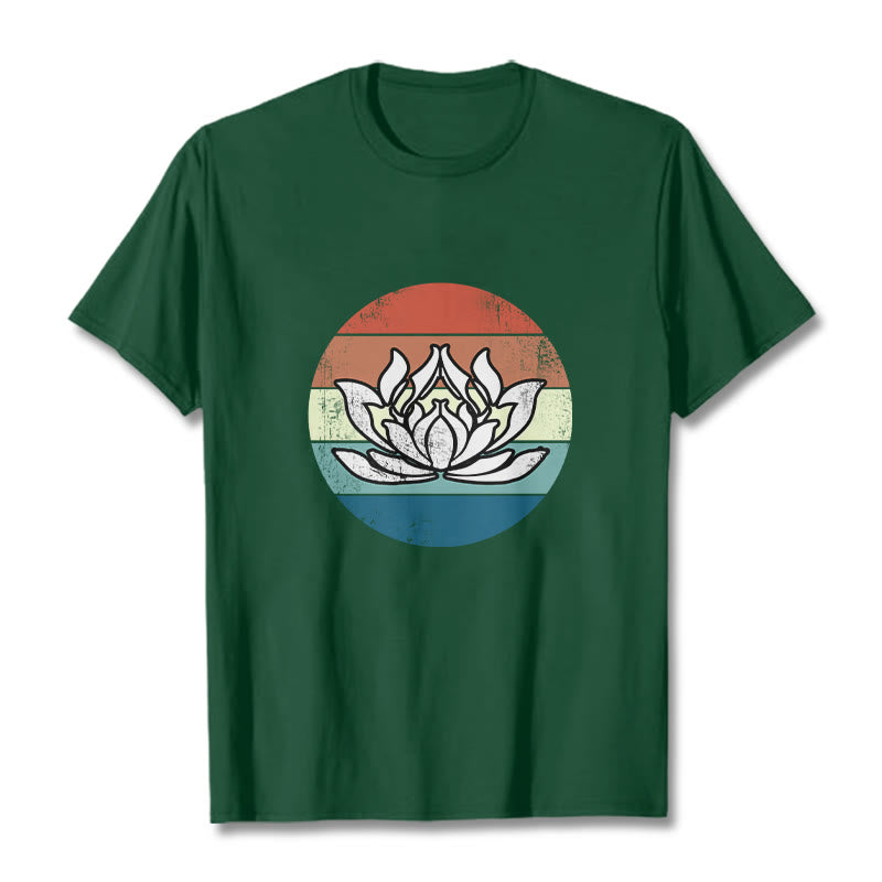Koszulka z nadrukiem Buddha Stones Kwitnący Lotos Kolorowy Pasiasty Wzór Bawełniany T-shirt - ForestGreen - 2XL - image 11