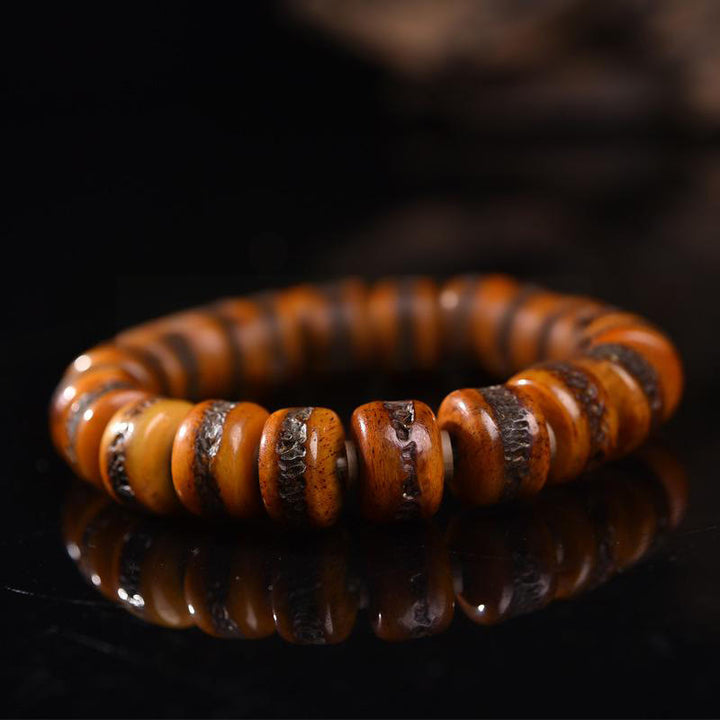Buddha Stones Vintage Tybetańskie Koraliki Kościane Czaszka Równowaga Bransoletka