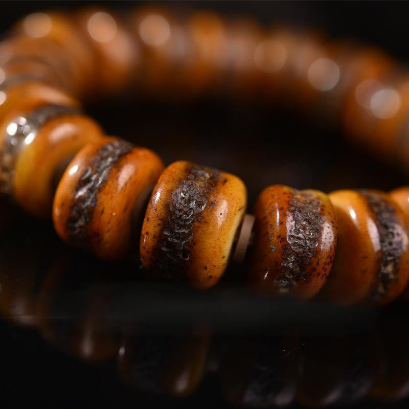 Buddha Stones Vintage Tybetańskie Koraliki Kościane Czaszka Równowaga Bransoletka