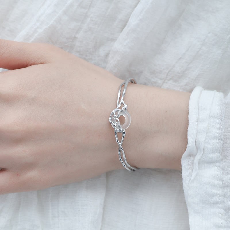 Bransoletka ochronna z białego agatu z Buddha Stones ze srebra próby 925 i klamrą pokoju - image 3