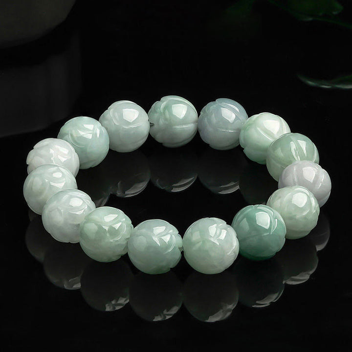 Bransoletka z naturalnego jadeitu z rzeźbionym lotosem i kamieniami Buddha Stones, symbolizująca dobrobyt - Jadeit-13,5 mm - image 1
