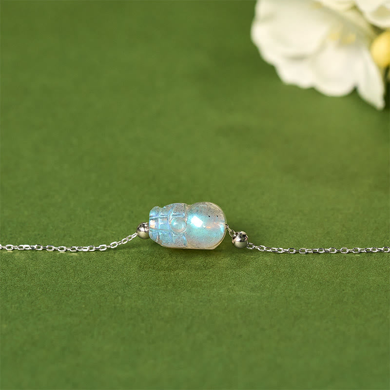 Bransoletka lecznicza z kamieniem księżycowym PiXiu i Buddha Stones ze srebra próby 925 - image 1