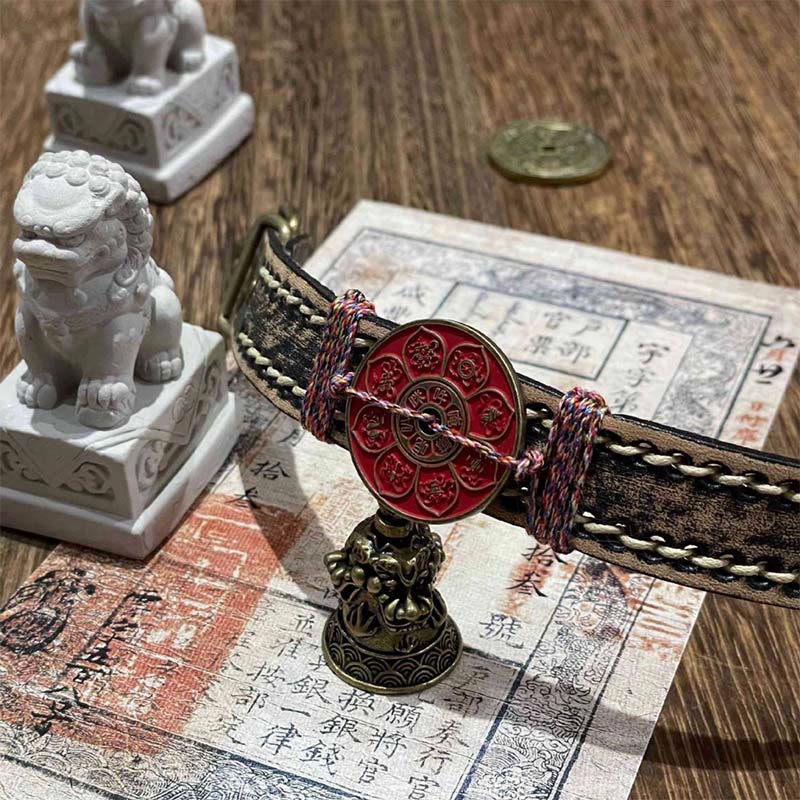 Bransoletka ze skóry z Buddha Stones , lotosem cynobrowym, błogosławieństwem Om Mani Padme Hum  - image 2