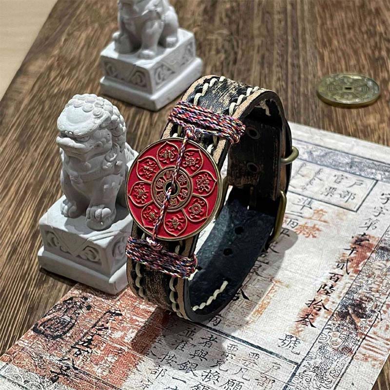 Bransoletka ze skóry z Buddha Stones , lotosem cynobrowym, błogosławieństwem Om Mani Padme Hum  - Om Mani Padme Hum i Cinnabar (obwód nadgarstka: 15-18 cm) - image 0