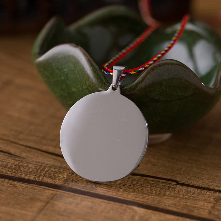 Naszyjnik z kolorowym sznurem i kamieniami Buddha Stones Om Hum w sanskrycie, wykonany ze stali tytanowej - image 3