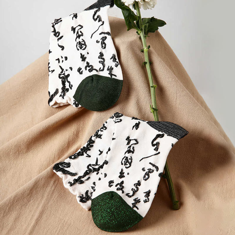 Skarpetki bawełniane damskie Micro Crew z Buddha Stones w chińskiej kaligrafii, dopasowane kolorystycznie - image 1