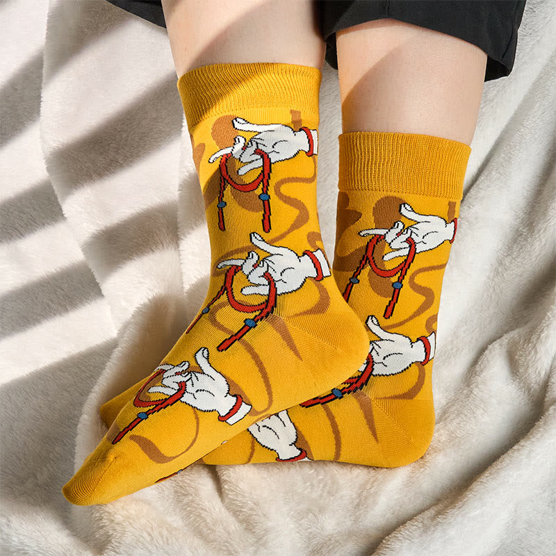 Damskie skarpetki z kolekcji "Buddha Stones" z motywem świętej ręki Buddy trzymającej czerwoną linę Micro Crew - Złoto - S(USA 4,5-8,5, EU 35-39, UK/AU 2,5-6, AISA 22,5-25 cm) - image 0