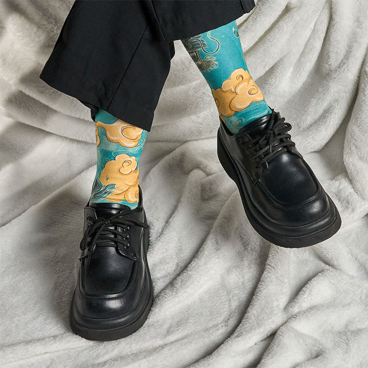 Skarpetki męskie z motywem modnych chmur i smoka w stylu casual z kolekcji Buddha Stones Micro Crew - image 6