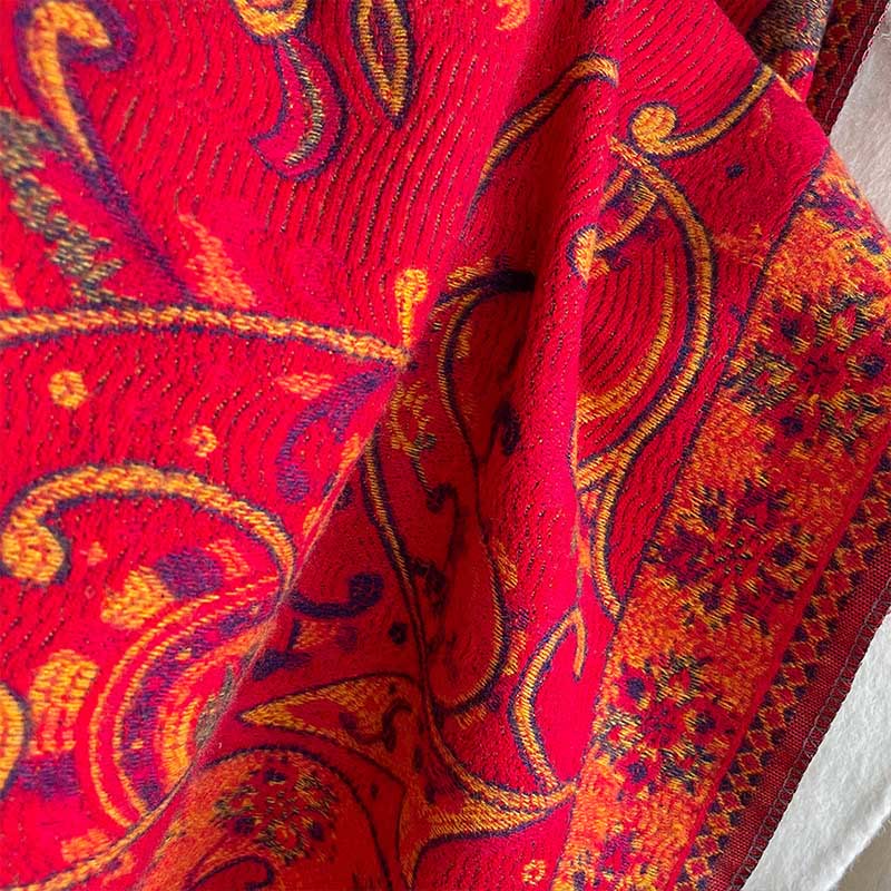 Zimowy, termiczny szal do pracy z motywem paisley i kwiatowym wzorem z frędzlami i ozdobnymi Buddha Stones - image 11