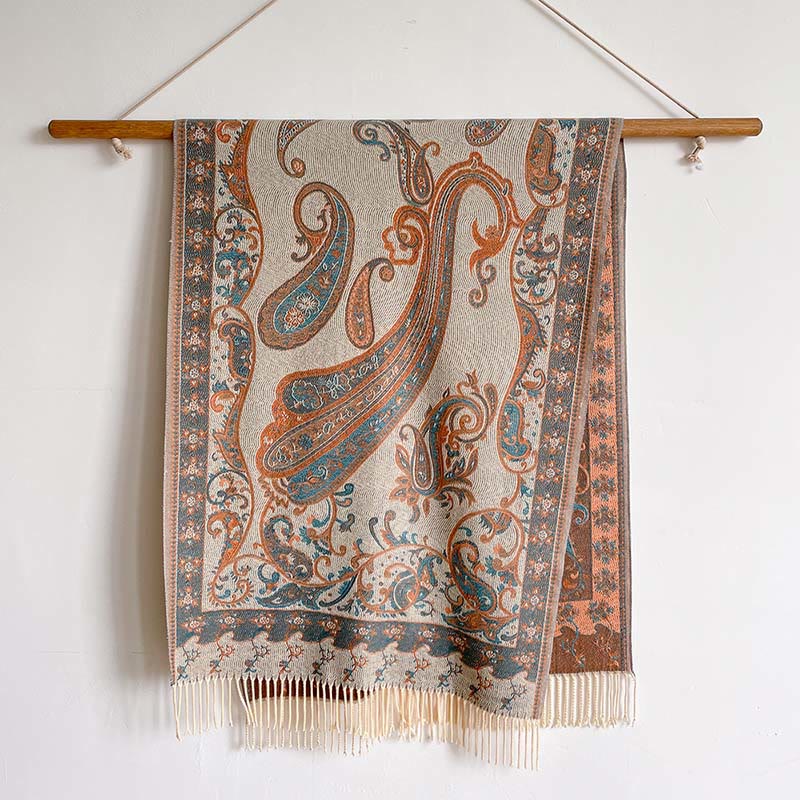 Zimowy, termiczny szal do pracy z motywem paisley i kwiatowym wzorem z frędzlami i ozdobnymi Buddha Stones - image 1