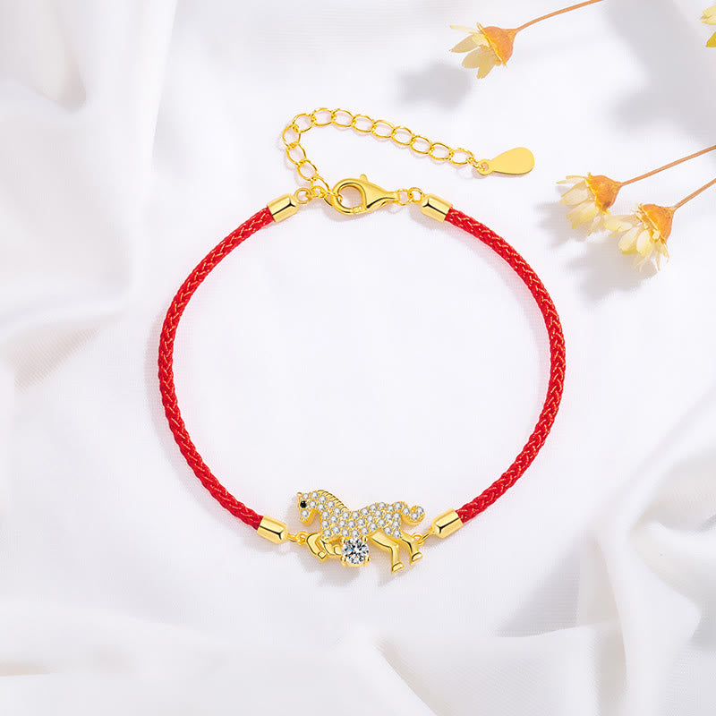 Bransoletka z Buddha Stones ze srebra próby 925, złota, Rok Konia, czerwony sznurek, regulowana, z napisem "Szczęście" - image 4