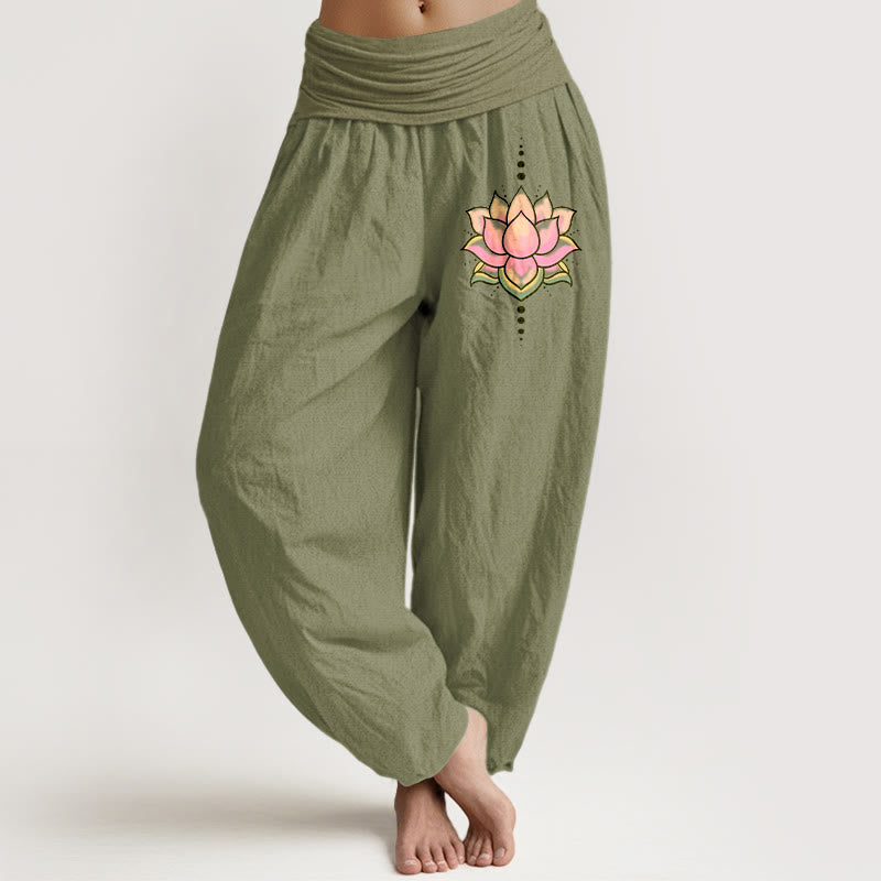 Spodnie haremki damskie z elastyczną talią i wzorem w kwiaty lotosu z czystej bawełny z motywem różowego Buddha Stones - Oliwkowy - US22, UK/AU26, EU54 (6XL) - image 14