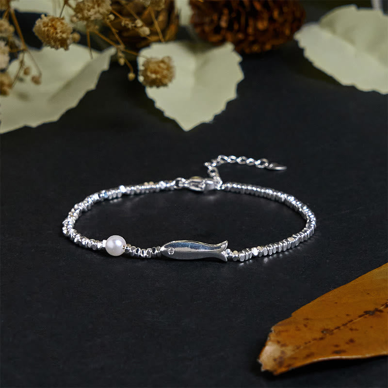 Bransoletka z Buddha Stones , miedzianego srebra i perły z rybą koi, przynosząca szczęście - image 1