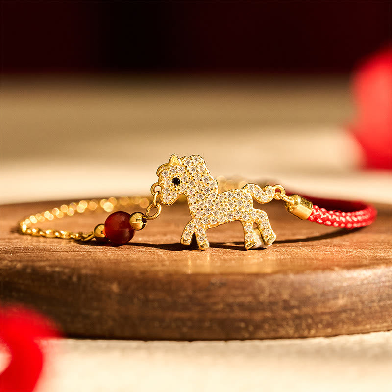 Bransoletka z Buddha Stones ze srebra próby 925, platerowana 18-karatowym złotem, Rok Konia, z czerwonego sznurka - image 1