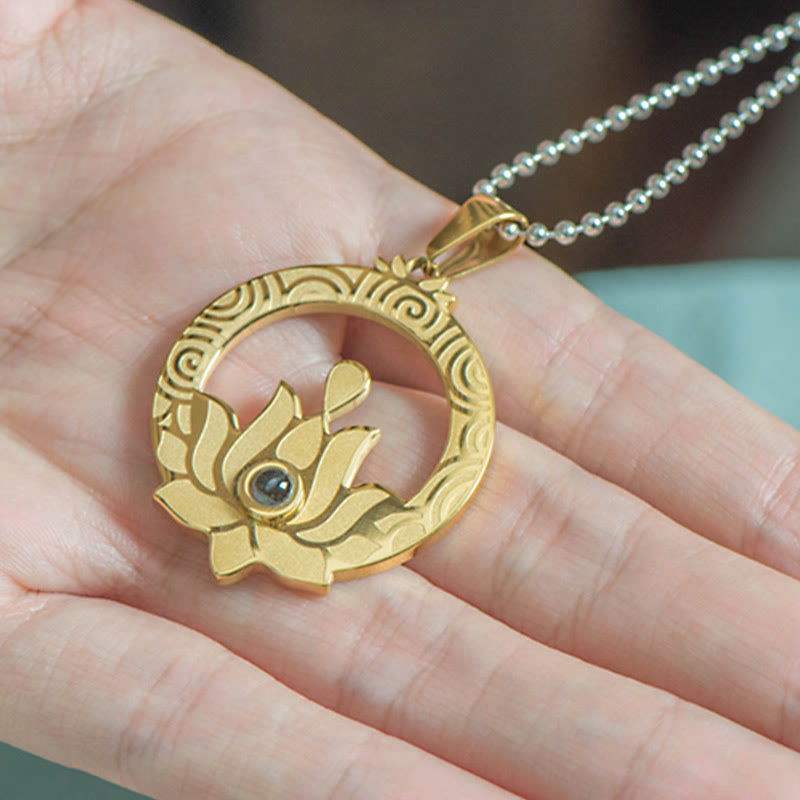 Buddha Stones Lotos Tytanowa Stal Oświecenie Projekcja Shurangama Mantra Naszyjnik Wisiorek