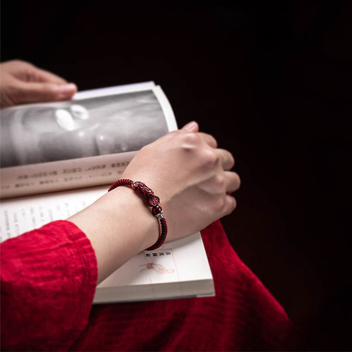 Buddha Stones Ręcznie robione PiXiu Cinnabar Wealth Luck Bransoletka pleciona