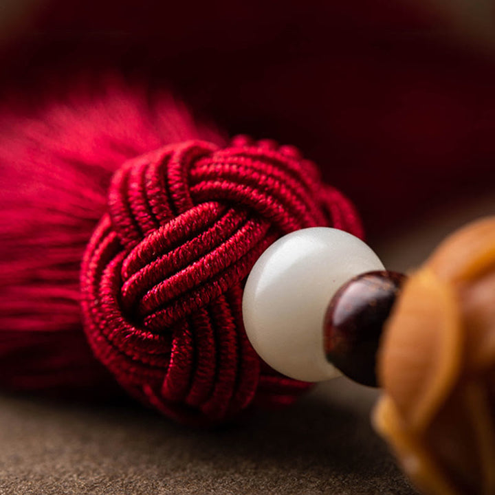 Buddha Stones Tybetańskie Małe Liście Czerwone Drzewo Sandałowe Lotos Cynober Saszetka Ochrona Chwost Dekoracja Wisząca Do Samochodu