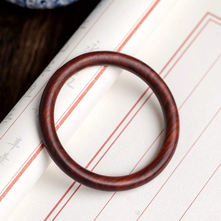 Buddha Stones Tybetańskie Małe Liście Czerwone Drzewo Sandałowe Hebanowo-Zielone Drzewo Sandałowe Bransoletka Ochronna Bangle