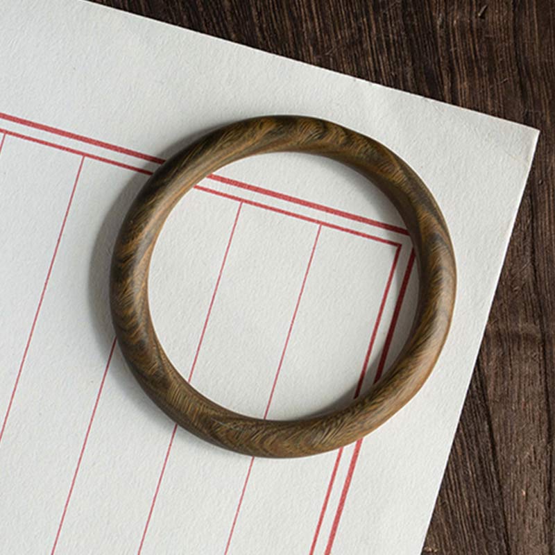 Buddha Stones Tybetańskie Małe Liście Czerwone Drzewo Sandałowe Hebanowo-Zielone Drzewo Sandałowe Bransoletka Ochronna Bangle