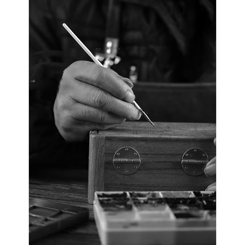 Retro ręcznie robiony kwiatowy wzór palisandrowy pojemnik na biżuterię zamykany na klucz drewniany organizer na prezenty