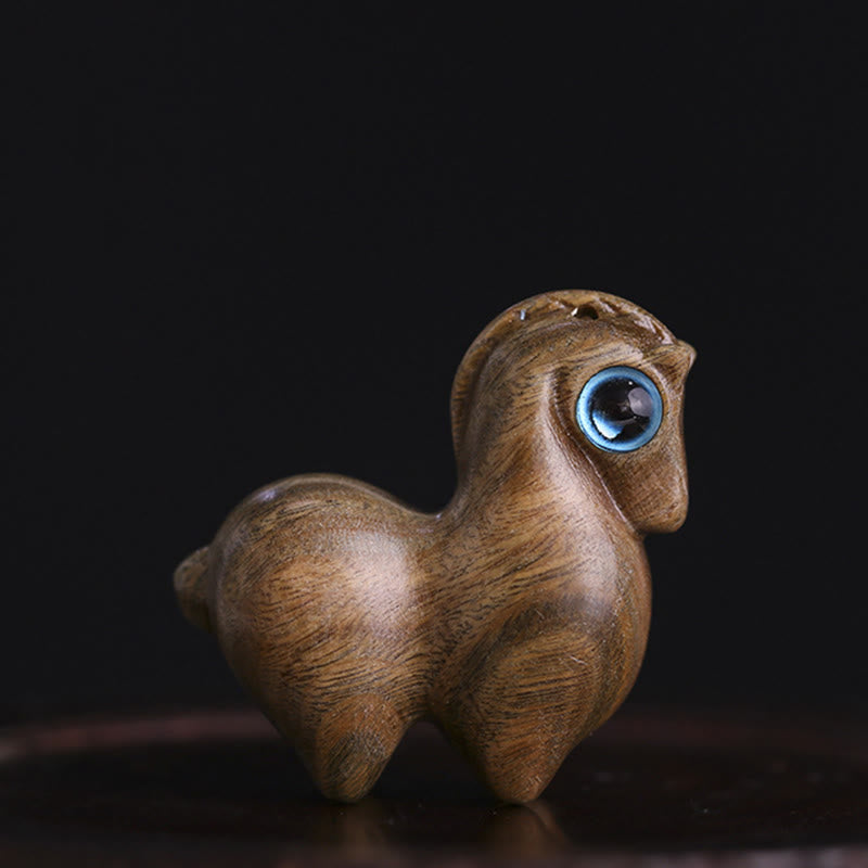 Buddha Stones Małe liście Czerwone drzewo sandałowe Zielone drzewo sandałowe Szczęśliwa miniaturowa dekoracja ochronna dla konia