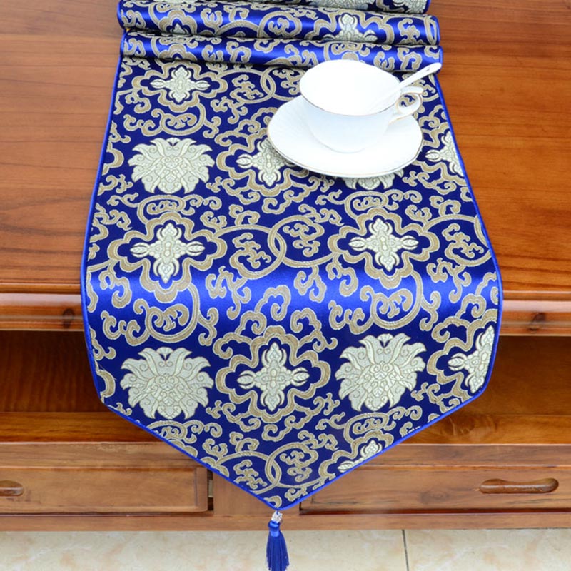 Ołtarz modlitewny Kwiat Wadżra Wzór Smoka Tybetańskie Symbole Pomyślności Frędzle Żakard Bieżnik Stołowy