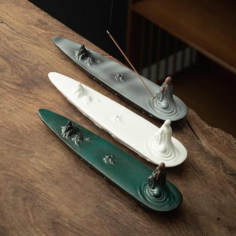 Budda Mnich Ceramiczny Morska Fala Góra Błogosławieństwo Kadzielnica Dekoracja