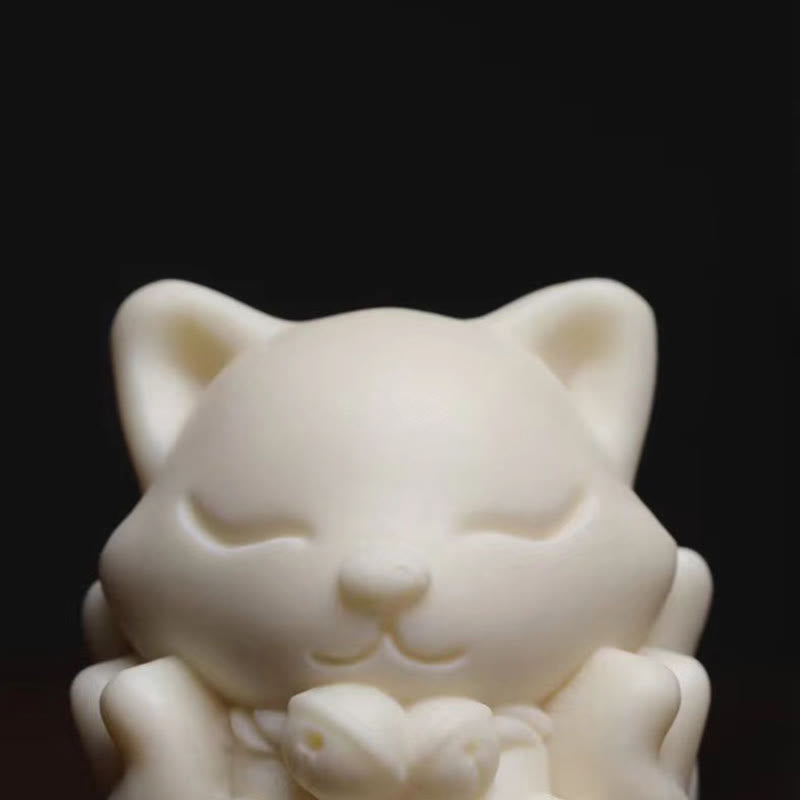 Buddha Stones Mini Dziewięcioogonowy Lis Kość Słoniowa Owoc Sandałowiec Zielony Sandałowiec Błogosławieństwo Dekoracja