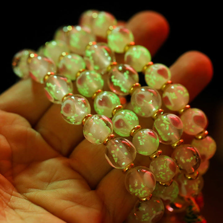 Buddha Stones Złoty Połykający Bestia Rodzina Charm Świecący Różowy Miłość Serce Fluorescencyjny Liuli Szklane Koraliki Błogosławieństwa Bransoletka