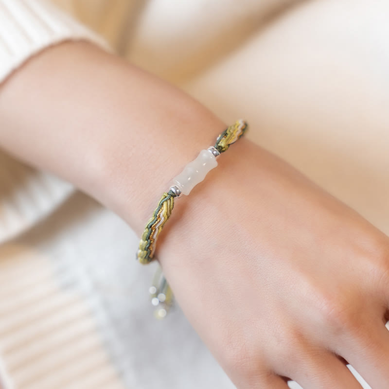 Bransoletka sznurkowa z białego jadeitu, bambusa, węzła reinkarnacji, bogactwa i szczęścia